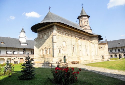 Catedrala Patriarhală din Bucureşti Poza 116299