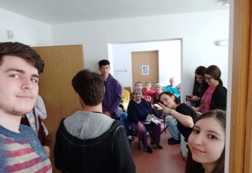 Activități filantropice și de voluntariat la Hunedoara Poza 116667