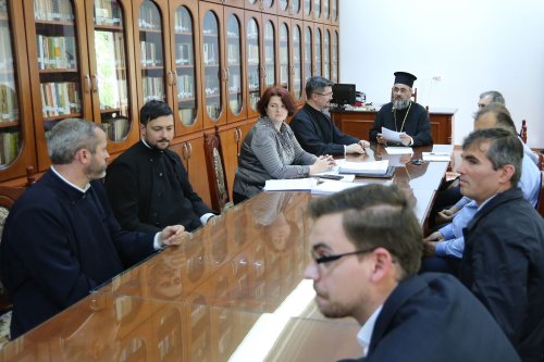 Interviu pentru viitorii profesori de religie din Buzău și Vrancea Poza 116634