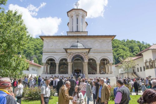 Liturghie arhierească la Mănăstirea Hurezi Poza 116861