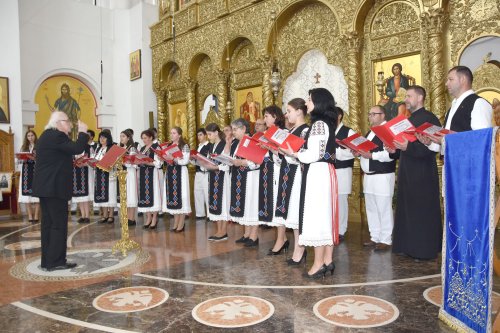 Festivalul „Miron Cristea”, ediția a 10-a, dedicat cântării corale, la Caransebeș Poza 116933