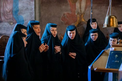 Patriarhul României, la mănăstirea ilfoveană Pasărea Poza 117046