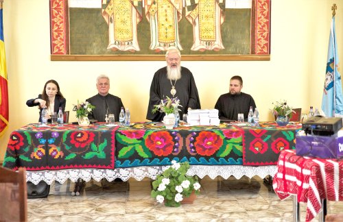 Conferința preoțească din Protopopiatul Huedin, județul Cluj Poza 117312