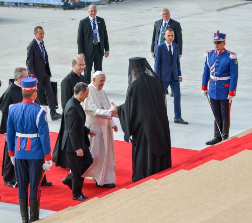 Papa Francisc a vizitat Catedrala Mântuirii Neamului Poza 117583