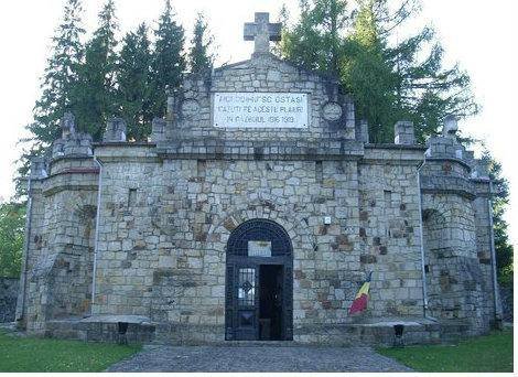 Înălțarea Domnului şi Ziua Eroilor în satul românesc Poza 117939
