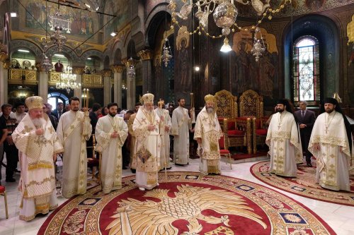 Înălţarea Domnului sărbătorită la Catedrala Patriarhală Poza 117974