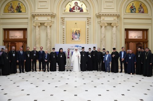 Conferințe internaționale la Palatul Patriarhiei  Poza 118106