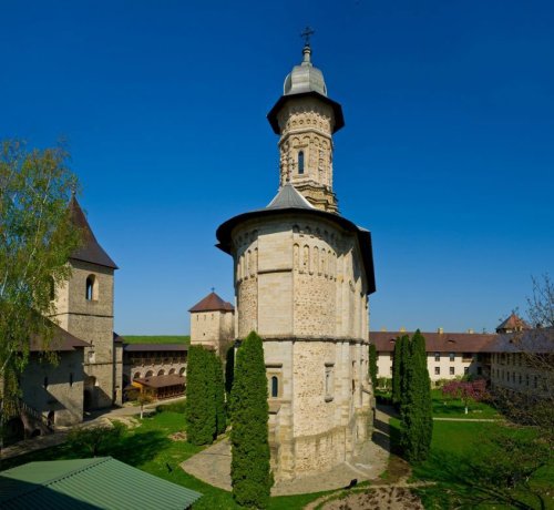 Mănăstirea Dragomirna, „un rai al desfătării” Poza 118298