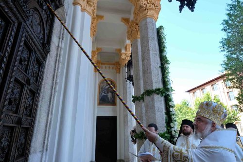 Patriarhul României a sfințit Biserica „Sfântul Spiridon” Nou Poza 118777