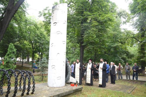 Comemorare a victimelor regimului comunist la Drobeta-Turnu Severin Poza 119105