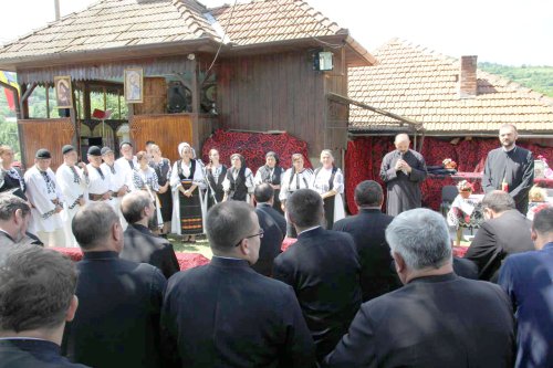 Conferință preoțească în Protopopiatul Alba Iulia, la Ampoița Poza 119347