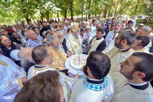 Sfântul Grigorie Dascălul, sărbătorit la Căldărușani Poza 119260