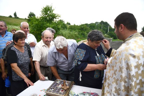 Duminica Tuturor Sfinţilor, serbată la Ruseni-Borleşti Poza 119511