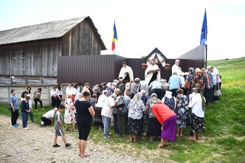 Duminica Tuturor Sfinţilor, serbată la Ruseni-Borleşti Poza 119512