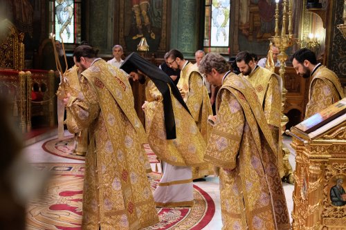 Sfinții Apostoli Petru și Pavel, sărbătoriți la Catedrala Patriarhală Poza 119865