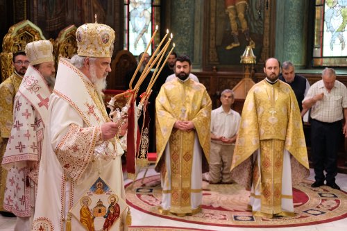  Sfinții Apostoli Petru și Pavel, sărbătoriți la Catedrala Patriarhală Poza 119869