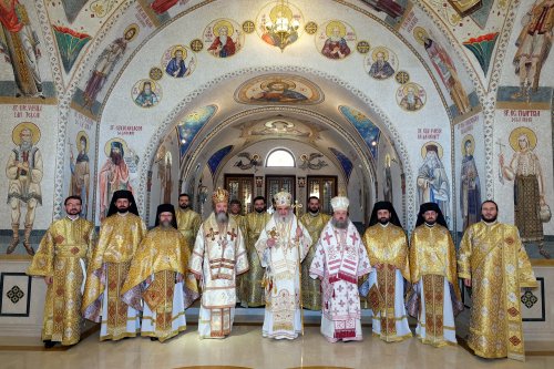  Sfinții Apostoli Petru și Pavel, sărbătoriți la Catedrala Patriarhală Poza 119873