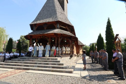 Slujiri arhierești la Sărbătoarea Sfântului Voievod Ștefan cel Mare Poza 120268