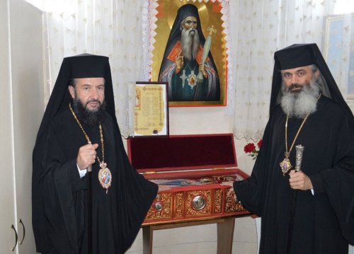 Preasfințitul Părinte Lucian, Episcopul Caransebeșului, în pelerinaj în Republica Moldova Poza 120412
