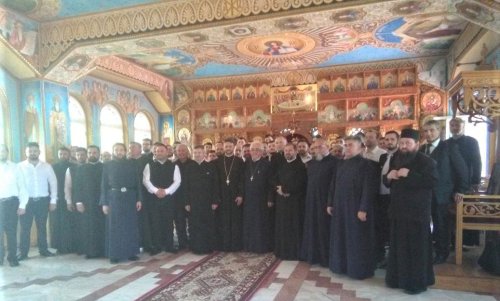 Examen de licenţă la Facultatea de Teologie Ortodoxă din Oradea Poza 120490