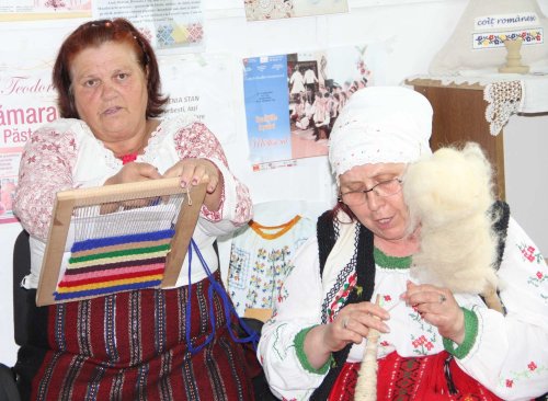 Şcoala tradiţiilor de la Ciurbeşti Poza 120454