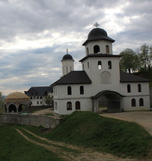 Pelerini clujeni la mănăstiri din Sălaj, Oaş şi Maramureş Poza 120670