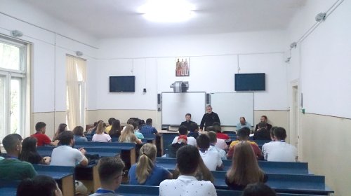 Şcoala de vară la Facultatea de Teologie Ortodoxă din Iaşi Poza 120851