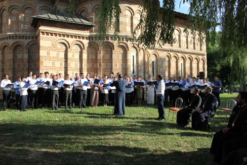 Eveniment festiv la Seminarul Teologic din Craiova Poza 120947