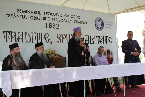 Eveniment festiv la Seminarul Teologic din Craiova Poza 120948