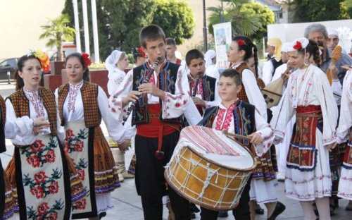 Festival internaţional de folclor la Galaţi Poza 120933