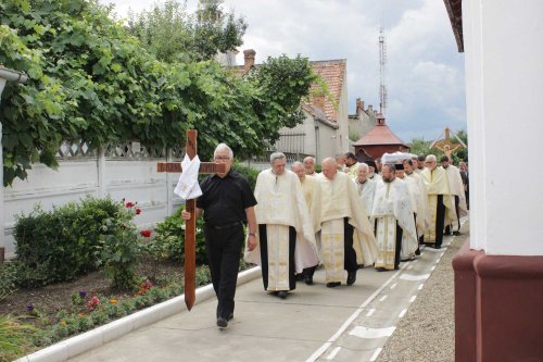 Părintele Romul Poparad s-a mutat în Veşnicie Poza 121226