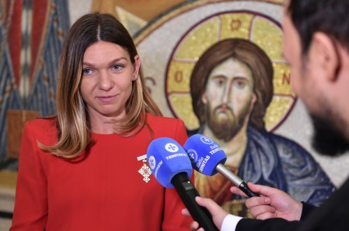 Simona Halep a primit „Crucea Patriarhală” Poza 121352