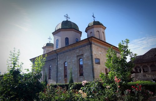 Mănăstirea Negru Vodă din Câmpulung Muscel, județul Argeș Poza 121996