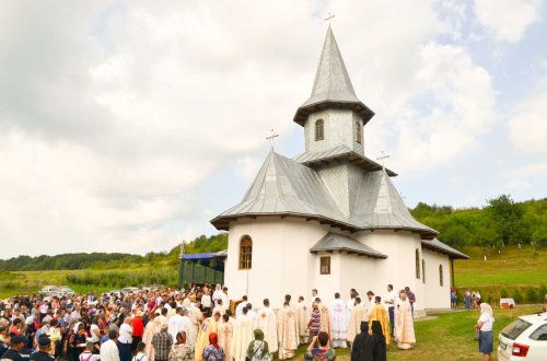 Binecuvântări arhiereşti în Mitropolia Moldovei şi Bucovinei Poza 122334