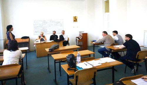 Sesiuni de admitere la Facultățile de Teologie Ortodoxă din Alba Iulia și Oradea Poza 122399
