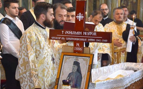 Episcop Veniamin Nistor – Restituire istorică a Episcopiei Caransebeșului Poza 122635