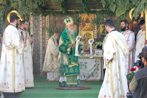 Liturghie arhierească  la Mănăstirea Lainici Poza 123054