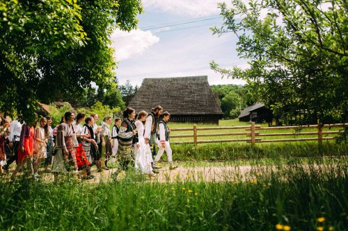 Elogiu satului tradiţional românesc Poza 123395