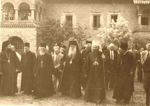 Episcopul Valerie Moglan Botoșăneanul, 70 de ani de la trecerea către Domnul Poza 123644