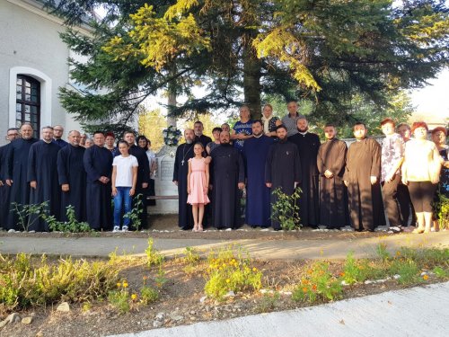 Cercul Pastoral Reșița Sud s-a întrunit la Ticvaniu Mic Poza 124227