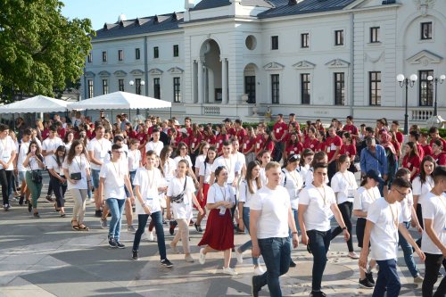 A început cea de-a doua ediţie a Întâlnirii Tinerilor Ortodocşi din Moldova Poza 124385