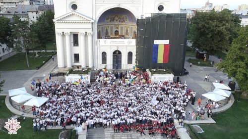 A început cea de-a doua ediţie a Întâlnirii Tinerilor Ortodocşi din Moldova Poza 124388