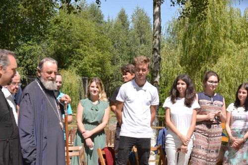Sesiune de formare a voluntarilor Întâlnirii Tinerilor Ortodocși din Arhiepiscopia Sibiului Poza 124374