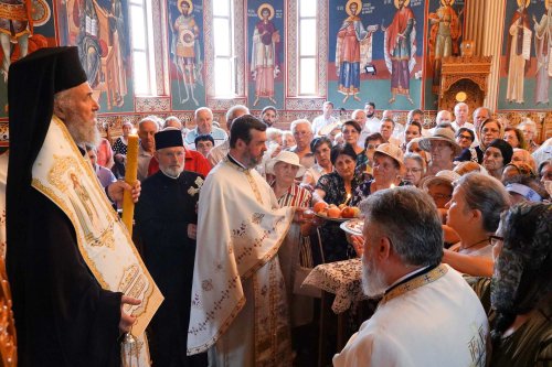 Hramul Bisericii „Sfântul Ierarh Alexandru, Patriarhul Constantinopolului” din Galaţi  Poza 125074