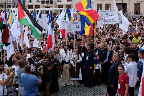 Întâlnire internațională a tinerilor ortodocși la Craiova Poza 125071