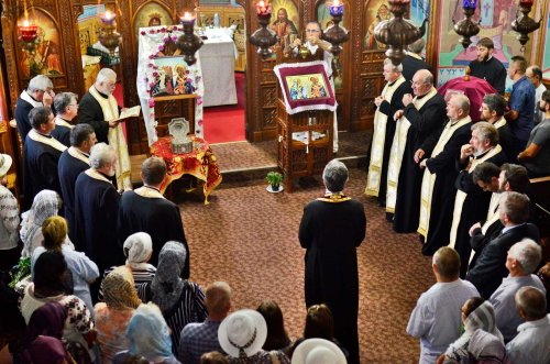 Manifestări cultural-duhovniceşti la Biserica „Sfântul Spiridon” din Comăneşti Poza 125296