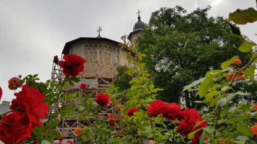 S-au încheiat lucrările de restaurare la Mănăstirea Dragomirna Poza 125596