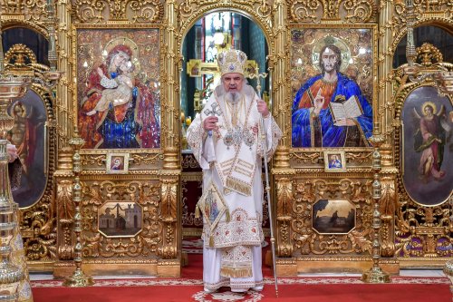 „Crucea este semnul unei lucrări dătătoare de viaţă”