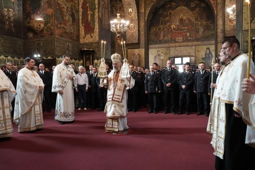 Slujire arhierească la Catedrala Arhiepiscopală din Galați Poza 126491