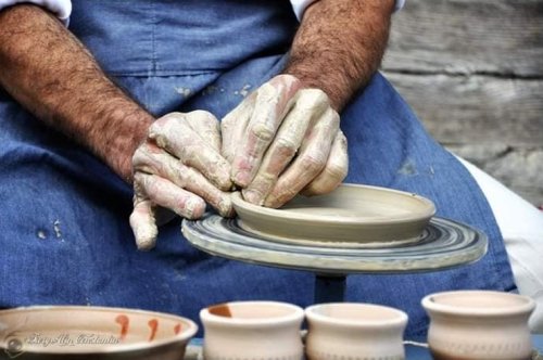 Şcoala de ceramică de la Târgu-Jiu